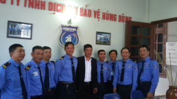 Bảo vệ Hùng Dũng